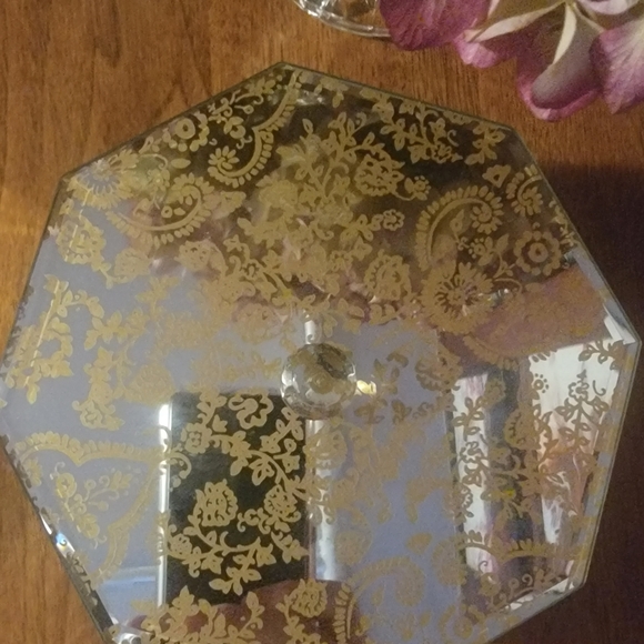 Tahari Jewelry box - Picture 3 of 6